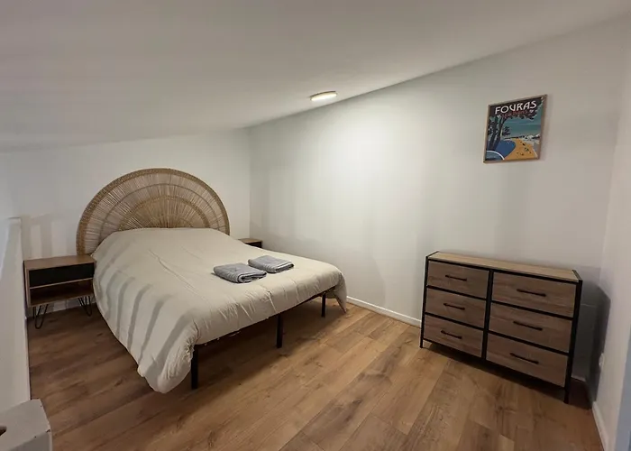 Maison Au Calme , Centre De * ロシュフォール