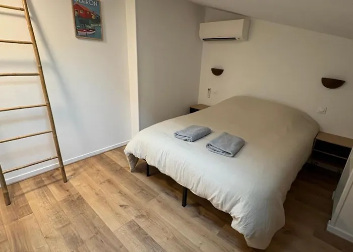 Maison Au Calme , Centre De ロシュフォール